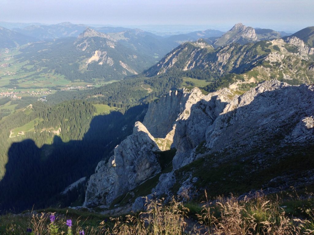 Gipfelblick von der Roten Flüh