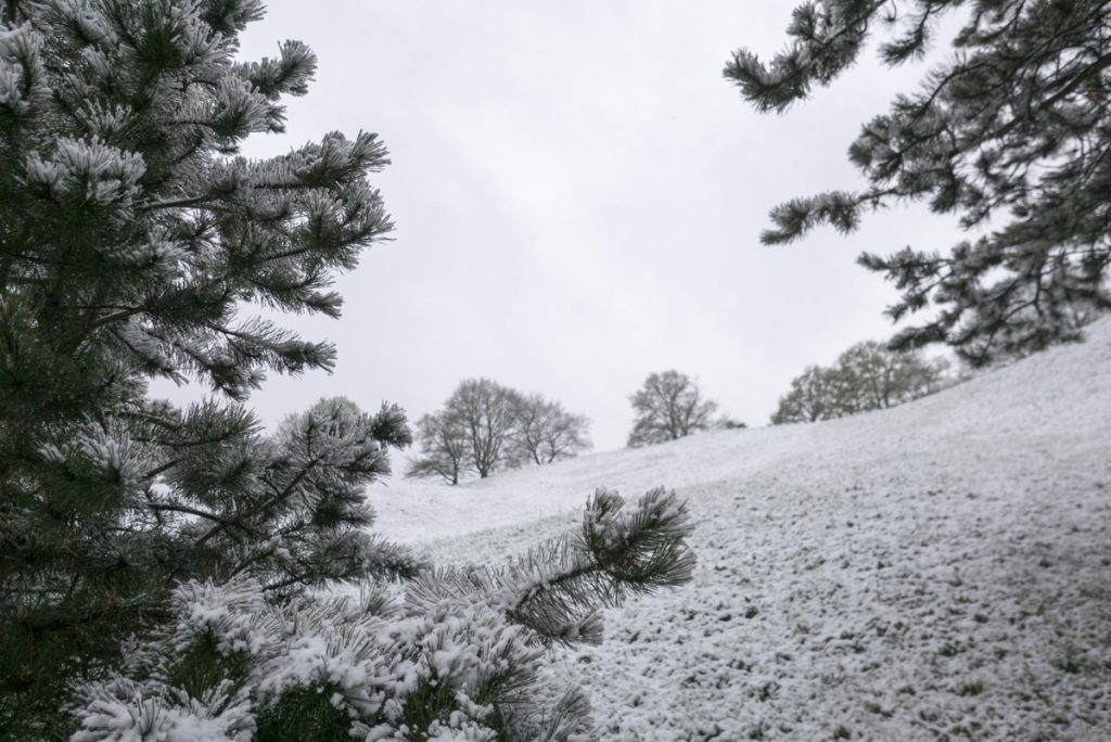 Olympiapark München Schnee Ostern 2017 (1)