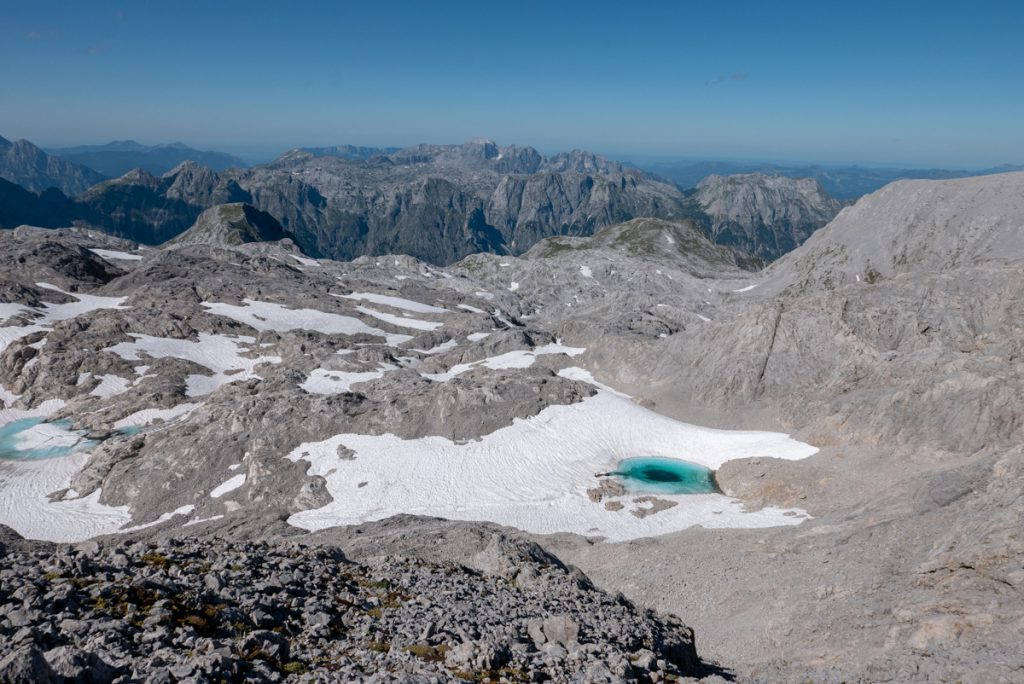 Knallt türkis ins Bild: Gletschersee. 