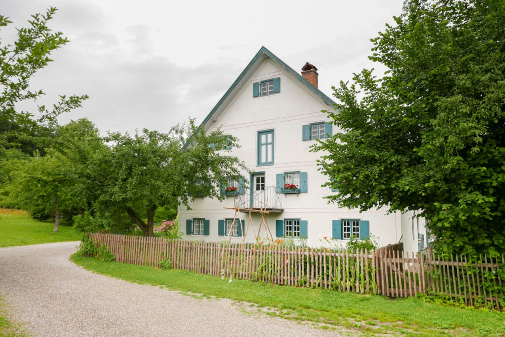 Giebel des Wohnhauses am Bauernhofmuseum Jexhof